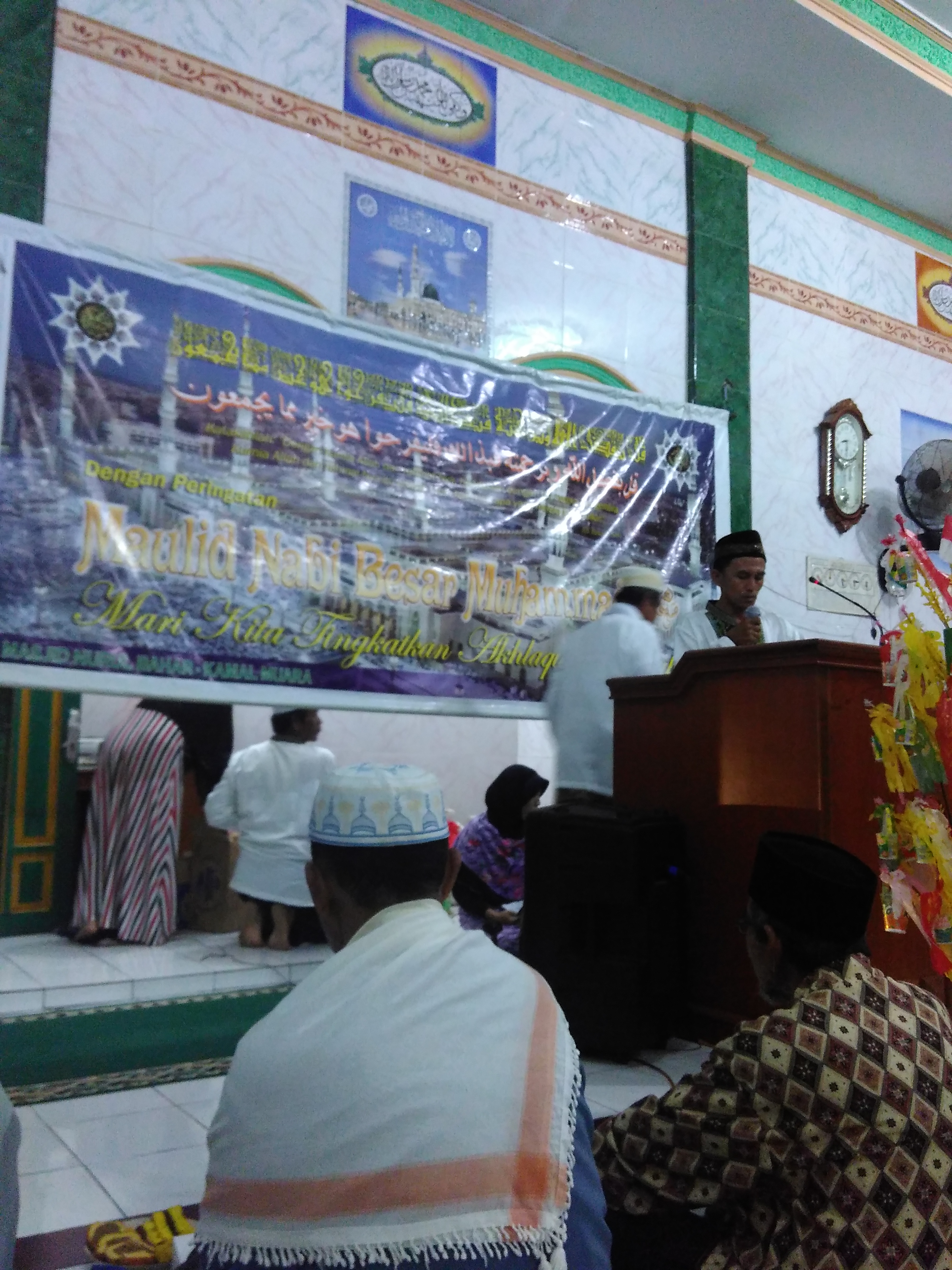 Acara Maulid Nabi Muhammad SAW di Masjid Nurul Bahari RW 